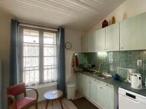 Maisons de vacances Charmante maison de village a Argeles-sur-Mer proche commodites - FR-1-732-92 : photos des chambres