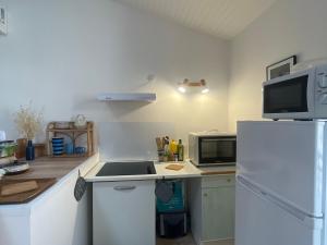 Maisons de vacances Charmante maison de village a Argeles-sur-Mer proche commodites - FR-1-732-92 : photos des chambres