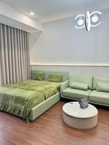 Masteries Waterfront Khánh Phong Homestay