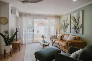 Sunset Poolside - Narrawallee