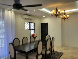 Anjung Villa
