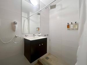 Ayres Suites Saenz Pea Estudio
