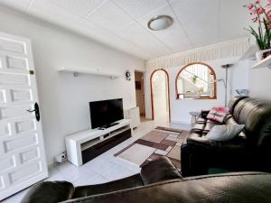 Bungalow near the Salt Lakes of Torrevieja and La Mata and their beaches