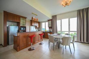 Santubong Suites High Floor-12th Floor