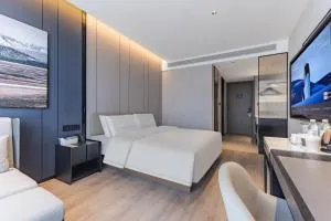 武汉黄鹤楼首义广场亚朵酒店 - 汉阳 武汉黄鹤楼首义广场亚朵酒店 - 汉阳