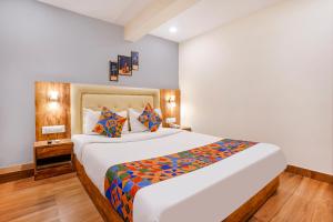 FabHotel Grand Prime - Nr Nesco Exhibition Centre