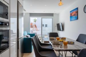 Pervolia Seaview Escape