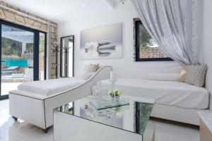 Dion Villa Zakynthos Greece One Bedroom Villa with Private Pool no01