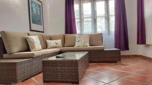 Mediterranean holiday home with small patio-terrace