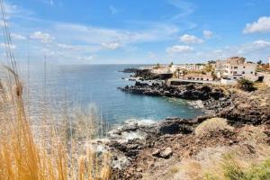 Costa Isora Frontline Pool