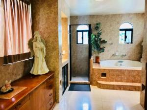 Suite Jacuzzi Room in Stunning Villa Playacar Ii