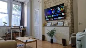 Spacious 1 Br Near Lincoln City Centre Amenities - Waddington