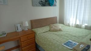 Double Room private shower room - deg-yr