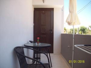 Posto Studio 5 Chania Crete 100 m from the beach