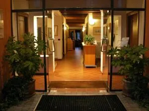 Country House Santa Maria Maddalena - 艾米利亚地区格拉纳罗洛