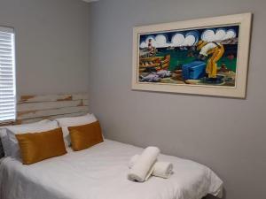 25 ON Main Struisbaai