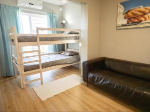 25 ON Main Struisbaai