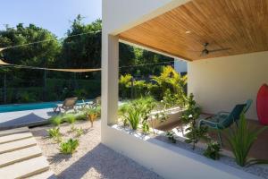 BO JUNGLE Luxury 1BDR Walk to Tamarindo Langosta beach 2
