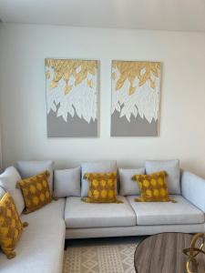 2 Bedrooms - District One Residences 13