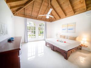 Casati Pearl House, Big House With Private Pool