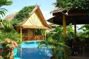 Old Tree's House - Ban Wiang Kok