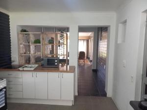 Four Seasons Struisbaai