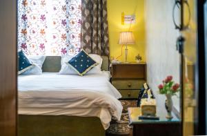 Grand Aurora Retreat