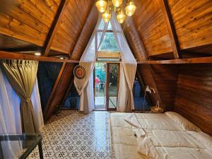 Odyssey Goa - Luxury A frame with private lawn