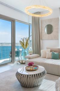 Ultra-Luxury 2BR at La Vie Iconic Sea Views