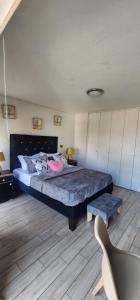 Comfortable Loft With Gym In Independence