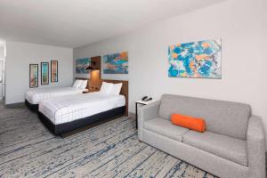 Deluxe Queen Room with Two Queen Beds - Non-Smoking room in La Quinta by Wyndham Rockport - Fulton