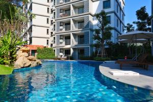 Mountain View Apart Naiyang Beach