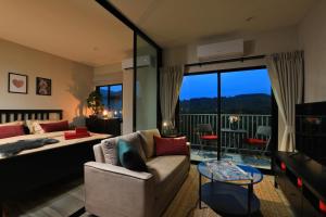 Mountain View Apart Naiyang Beach