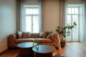 Freinholdi Maja külaliskorter 2 - balcony and SAUNA - 4-star hotels in Võru