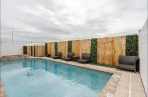 12 minutes near Las Vegas blvd !