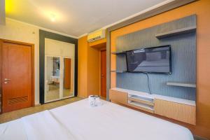 Posh 3BR Residence at Grand Palace Kemayoran Apartment By Travelio