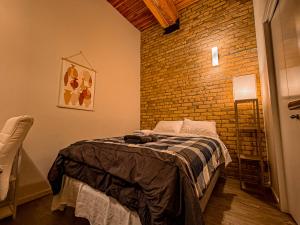Heart of the City: Cozy 2-Bed Loft