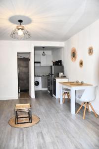 Appartements Elegant studio Greoux Les Bains : photos des chambres