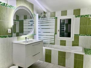 Maisons de vacances Les Lodges de Saint Cassien 2 : photos des chambres