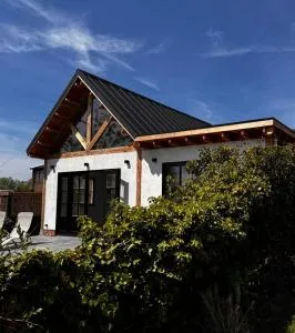 Rustic Lake House - 芬克芬