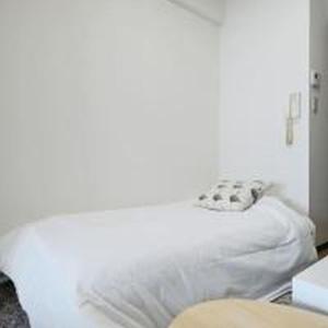 La seine Shinsaibashi 402 ラセーヌ心斎橋 402