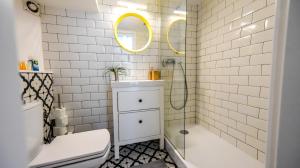 Double Studio Old Town - Architectural Gem with Modern Flair