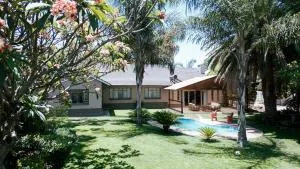 Luxurious Urban Oasis - 2276 - Bluff Hill