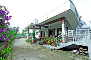 Doddanandi Homestay - 3BH Full Villa, AC, Home Food, Coffee Estate