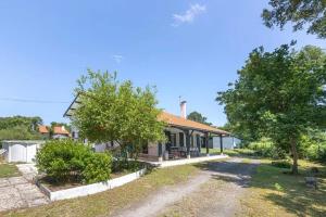 Maisons de vacances Maison ensoleillee avec piscine privee a Moliets-et-Maa : photos des chambres