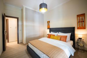 Central 2 Bdrm Aprt In Koukaki!