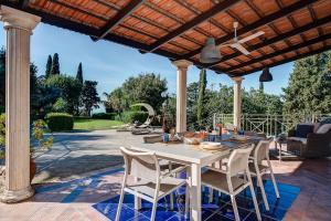 Villa Demetra Capri - Pool and Relaxation