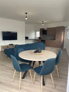 Jolie maison de ville atypique - Cavignac