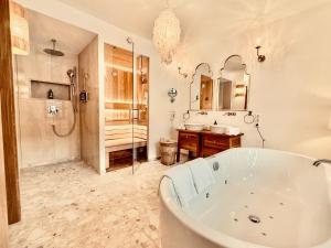 SEIN Boutique Suites - ADULTS ONLY