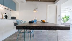 CIUDAD ANTENA blue sky apartment